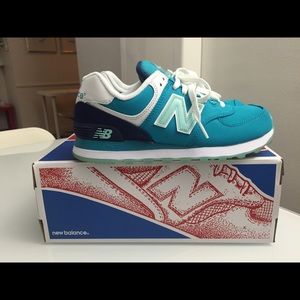 New balance shoes