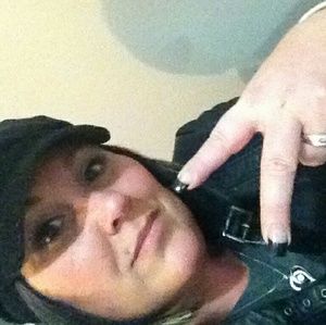 Meet your Posher, Stacy