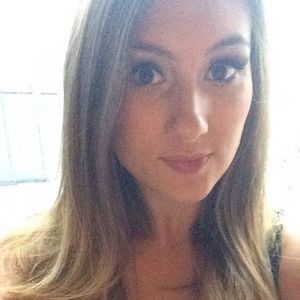 Meet your Posher, Gina