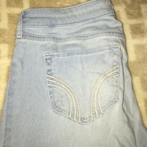 Hollister Co. Light Wash Skinny Jeans