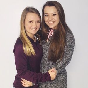 Meet your Posher, Leah