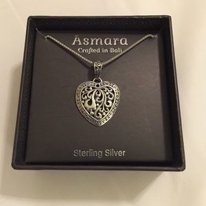 Asmara sterling silver hear necklace
