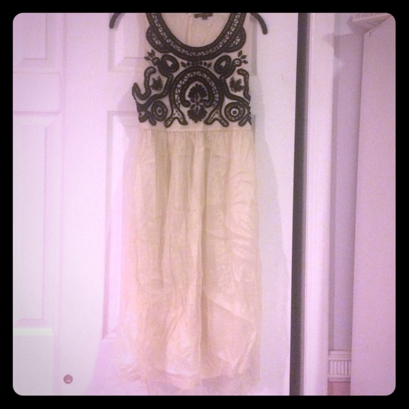Anthropologie Vineel Bahl size M Cream/Black Dress