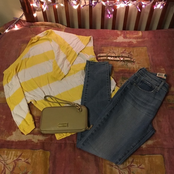 Sweater - Picture 2 of 3