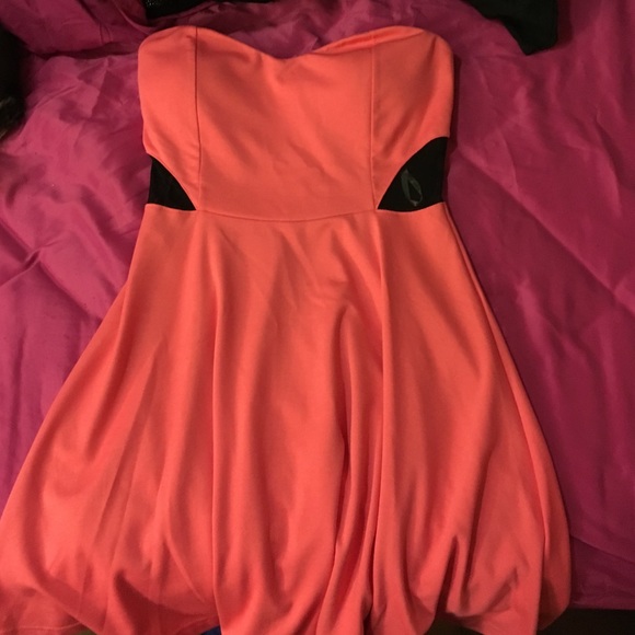 Guess Strapless Dress!