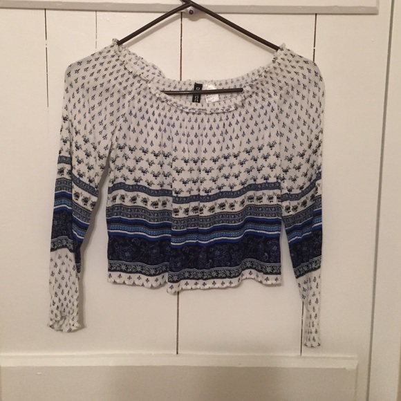 Off the shoulder crop top
