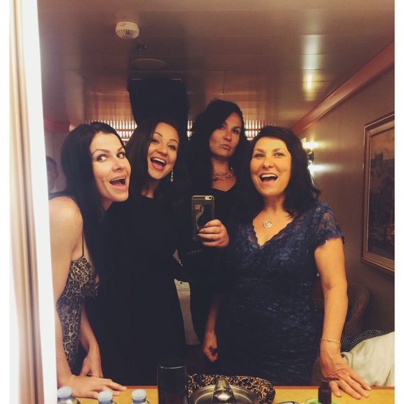 Meet your seller! - Picture 3 of 4