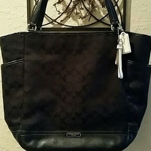 Classic large Coach Signature Tote
