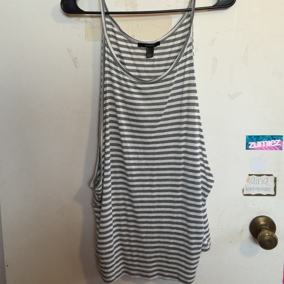 Grey/white striped tank - Picture 1 of 2