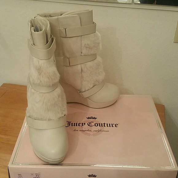 Juicy Couture Faux Fur Trim Boots JCAMICA White