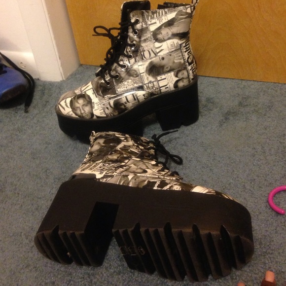 Gladiator boot heels