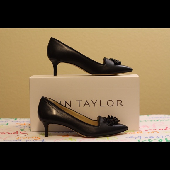 Ann Taylor Andie Tasseled Leather Kitten Heels
