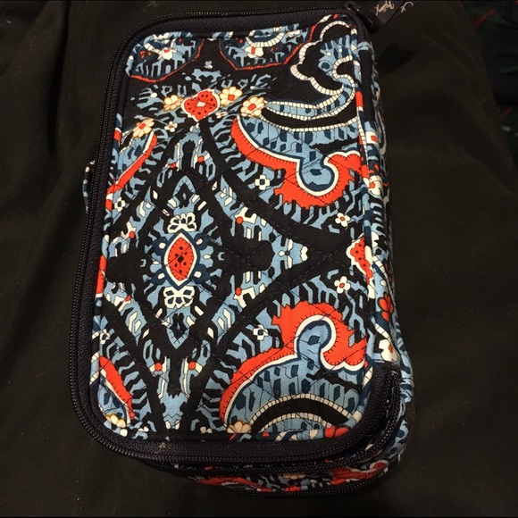 Vera Bradley NWOT Blush and Brush Make-Up Case