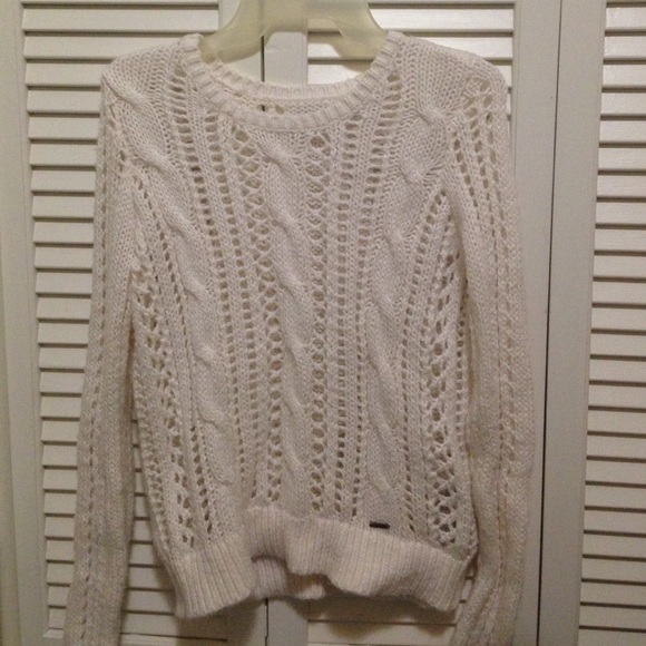 Abercrombie & Fitch sweater
