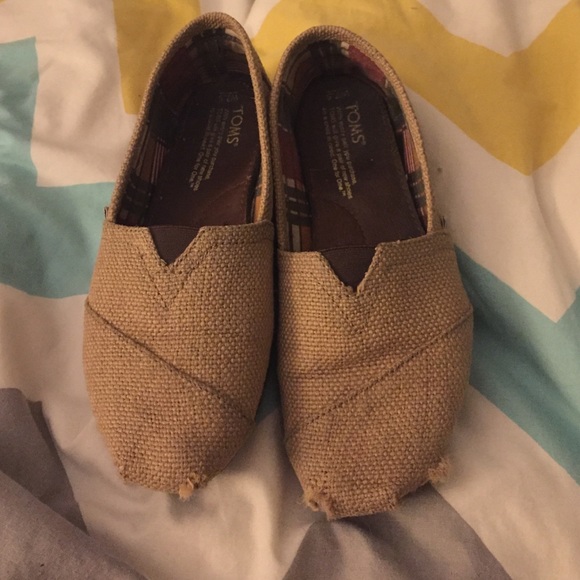Burlap toms