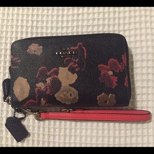 Coach Winter Garden Double Zip Wallet/ Wristlet