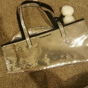 Victoria's Secret tote