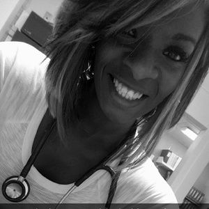 Meet your Posher, Nichole