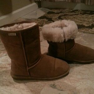 Bearpaw boots