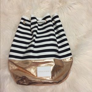 VICTORIA'S SECRET DRAWSTRING BACKPACK