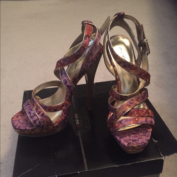 Strappy heels size 7