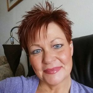 Meet your Posher, Angelle