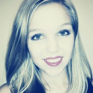 Meet your Posher, Erika