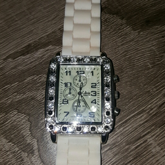 Watch White Rhinstone - Picture 2 of 2