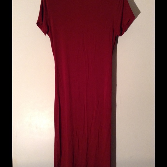 Red Rue 21 Top with Long Back - Picture 4 of 4