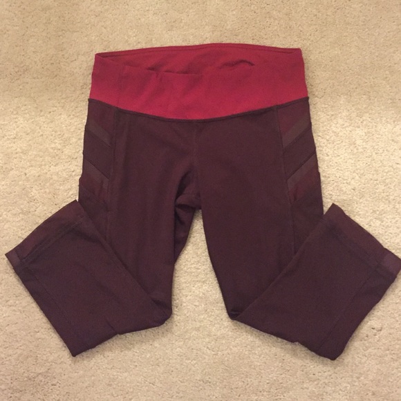 🍋Lululemon stretchy capri LIKE NEW