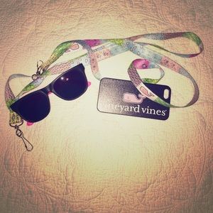Vineyard Vines package!
