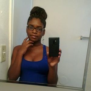 Meet your Posher, Franchesca