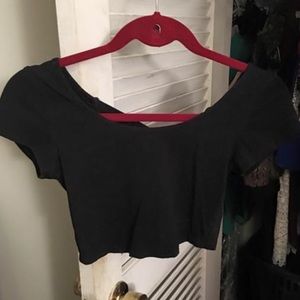 Crop top