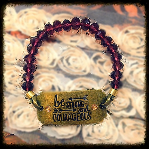 Delicate Inscribed Beaded Bracelet - Picture 2 of 3