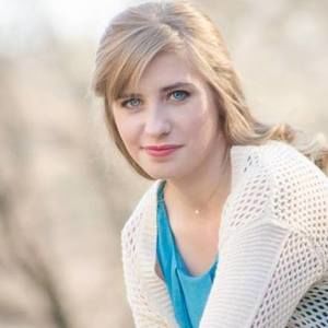 Meet your Posher, Lori