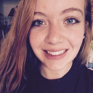 Meet your Posher, Lydia