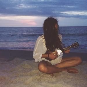 Meet your Posher, Hope