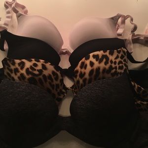 4 32A PINK Push-up bra bundle perfect condition