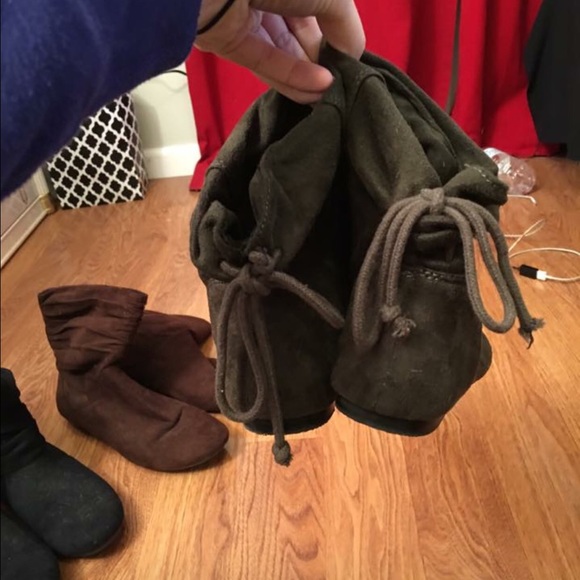 Army green boots - Picture 2 of 2