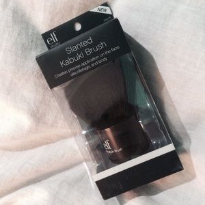 E.L.F. Slanted Kabuki Brush