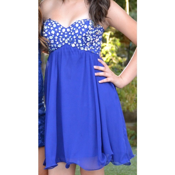 Short blue Dress