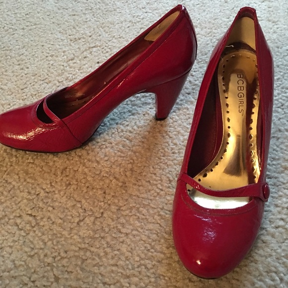 Red Pumps
