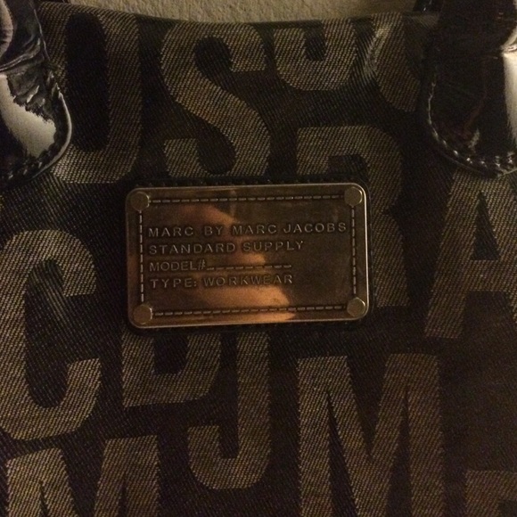 Marc by Marc Jacob Logo Bag - Picture 2 of 4