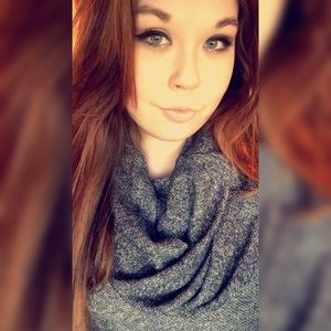 Meet your Posher, Abby