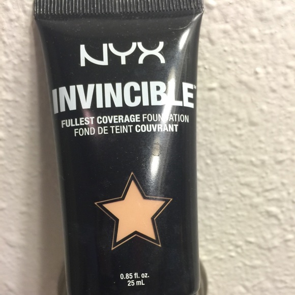 ⚡️NYX⚡️Fullest Coverage Foundation