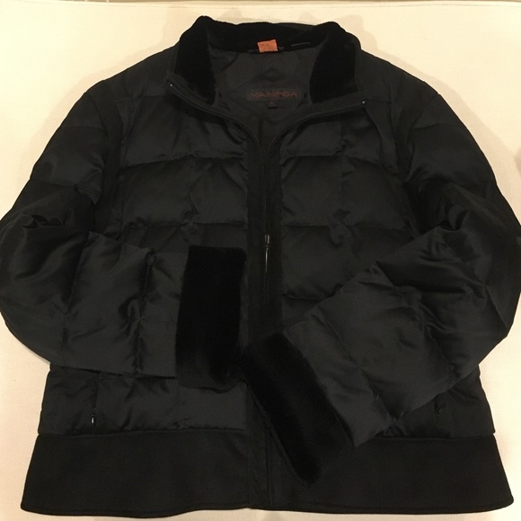 Like New Via Spiga black down quilted jacket