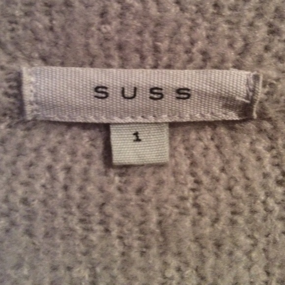 Gray warm wool cardigan from Suss - Picture 3 of 3