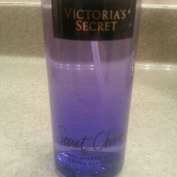 Victorias Secret Fragance Mist: Secret Charm