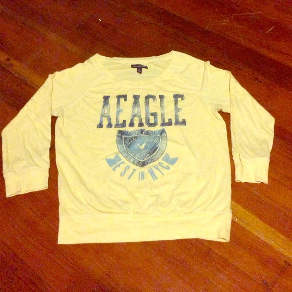 American Eagle Quarter Sleeve Tee