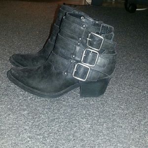 AMAZING DEAL! Buckled Boots - Ship fast!